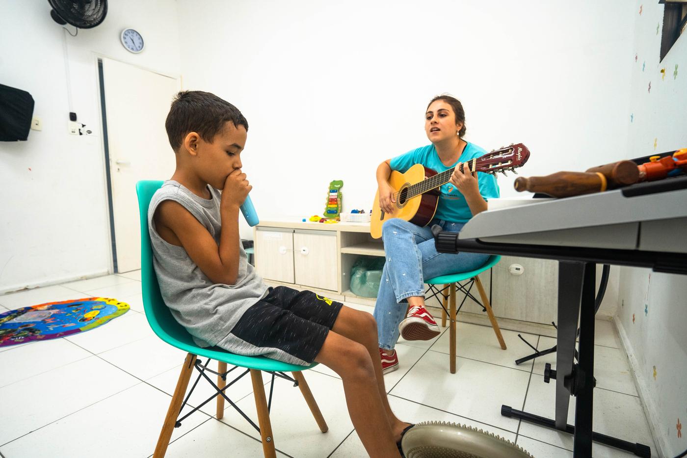 Atendimento de Musicoterapia no Crescer e Aprender